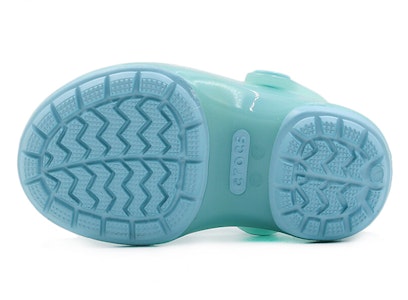 兒童 Crocs Isabella 簡約休閒涼鞋 天藍 Shop 兒童 Crocs Isabella 簡約休閒涼鞋 天藍