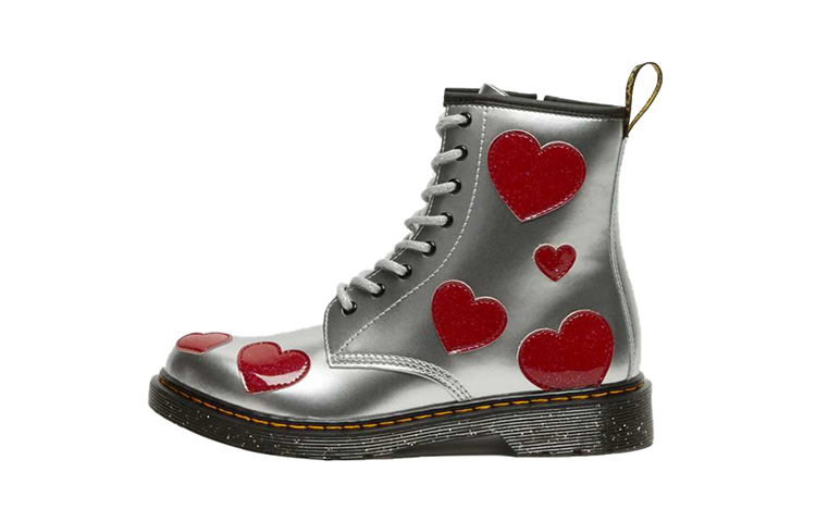 (PS) Dr. Martens 1460 'Silver Heart Zip'
