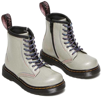 (Preschool) Dr. Martens Mid-Top Leather Boots 'Silver' 27913040 Lookbook (Preschool) Dr. Martens Mid-Top Leather Boots 'Silver' 27913040