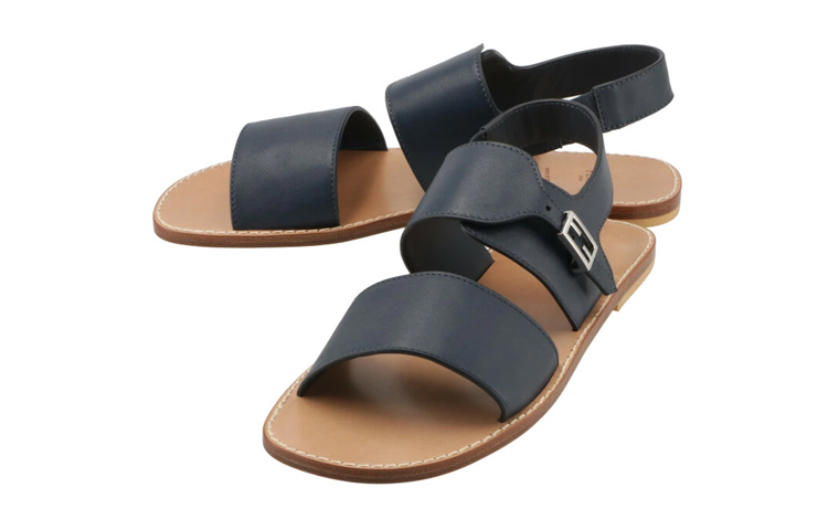 Lookbook (PS) 芬迪海军蓝饰扣露趾鞋 JMR409NA7F0R9C