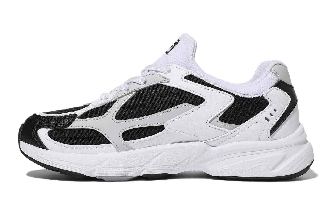 Buy (PS) FILA New Classic Running Blade 'KD Putih Hitam Edisi Korea' XM02361F_001