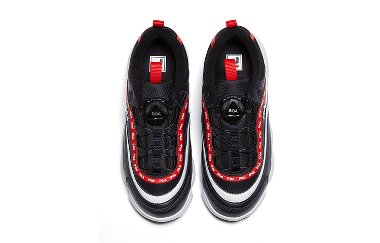 Shop (PS) フィラ レイ トレーサー 黒赤 (Fila Rei Torēsā Kuro Aka) K55B052409FNV