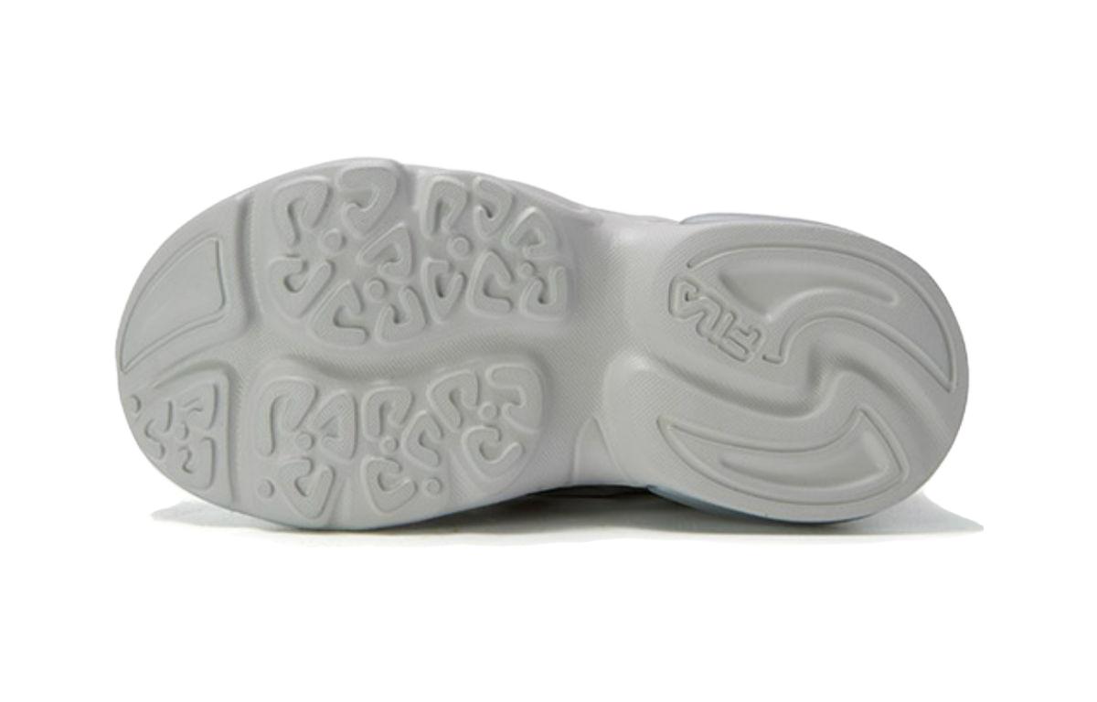 Shop (PS) FILA レトロ シルバーグレー K14B241104FBS