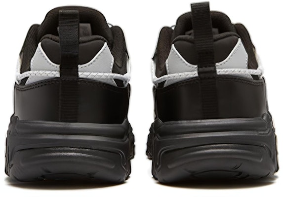 (PS) 휠라 런닝 '검은 고양이 발' (Hwilla Reonning 'Geom-eun Goyangi Bal') K15B341132PBK Shop (PS) 휠라 런닝 '검은 고양이 발' (Hwilla Reonning 'Geom-eun Goyangi Bal') K15B341132PBK