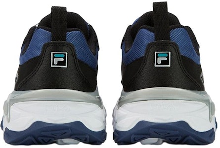 大童 FILA斐樂 防滑防踢減震 低筒 兒童跑步鞋 白藍黑 Lookbook 大童 FILA斐樂 防滑防踢減震 低筒 兒童跑步鞋 白藍黑