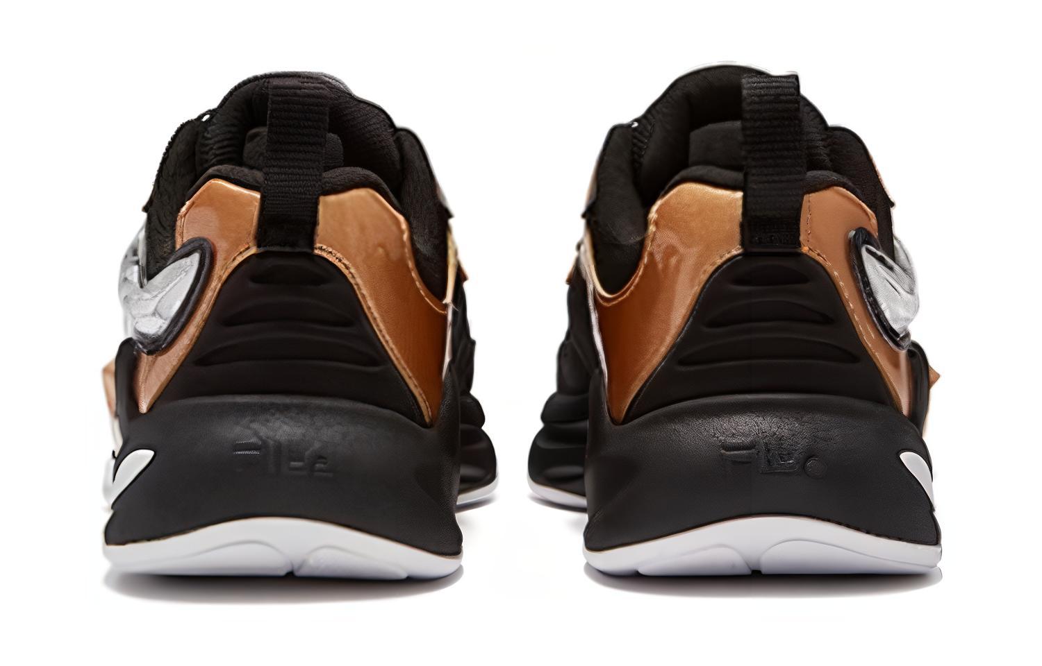 Shop 大童 FILA斐樂 運動 速乾 低筒 兒童跑鞋 典雅金