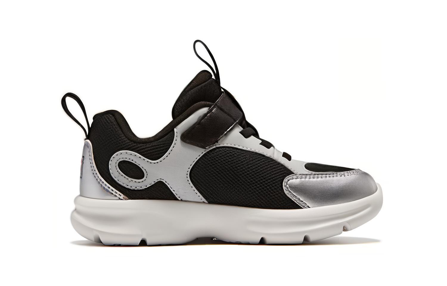 Order (PS) FILA Sport Schoenen ''Zilver Zwart Rood'' K14B342401FBS