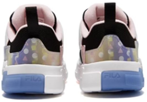 (PS) FILA Trainer 'Hitam Putih Keselesaan' K14B341601FFBW Lookbook (PS) FILA Trainer 'Hitam Putih Keselesaan' K14B341601FFBW