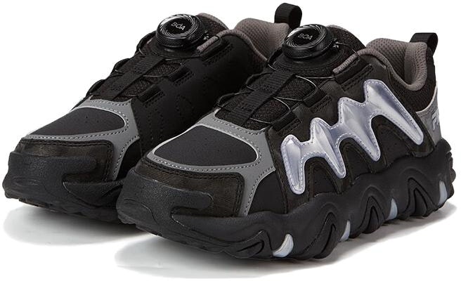 (PS) FILA Sepatu Training 'Hitam Perak' K15B312501FBS Order (PS) FILA Sepatu Training 'Hitam Perak' K15B312501FBS