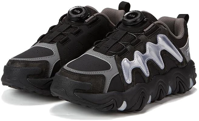 (PS) FILA Sepatu Training 'Hitam Perak' K15B312501FBS Order (PS) FILA Sepatu Training 'Hitam Perak' K15B312501FBS