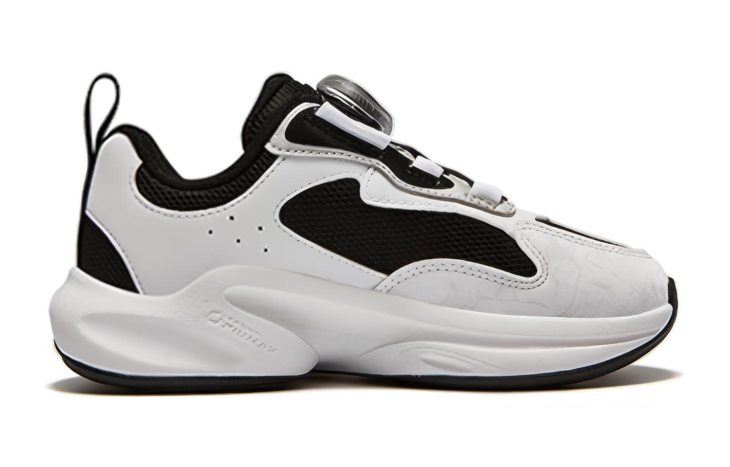 Order (PS) FILA Whale 2 ''Nero Bianco'' K14B341101ABF