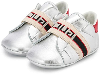 (PS) グッチ カジュアル パテント シルバー 552921-0SBC0-8165 Buy (PS) グッチ カジュアル パテント シルバー 552921-0SBC0-8165