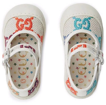 兒童 GUCCI 古馳 時尚扣子 低筒兒童板鞋 米色 Lookbook 兒童 GUCCI 古馳 時尚扣子 低筒兒童板鞋 米色