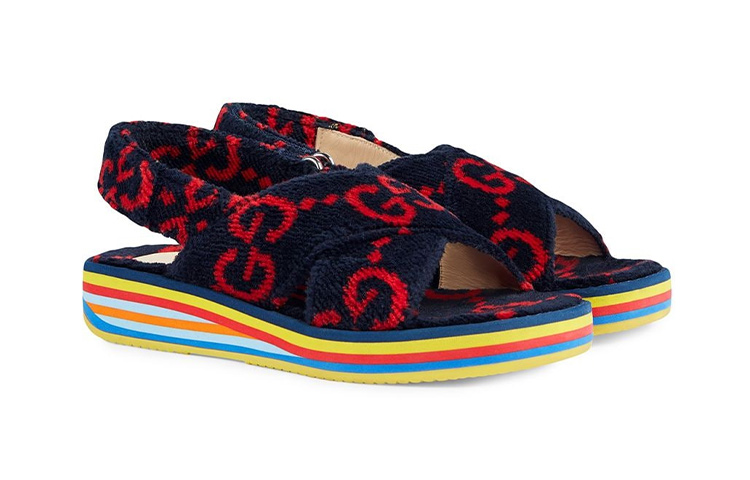 Order (PS) Claquettes Gucci en Caoutchouc ''Bleu Rouge'' 603868-HMM00-4089