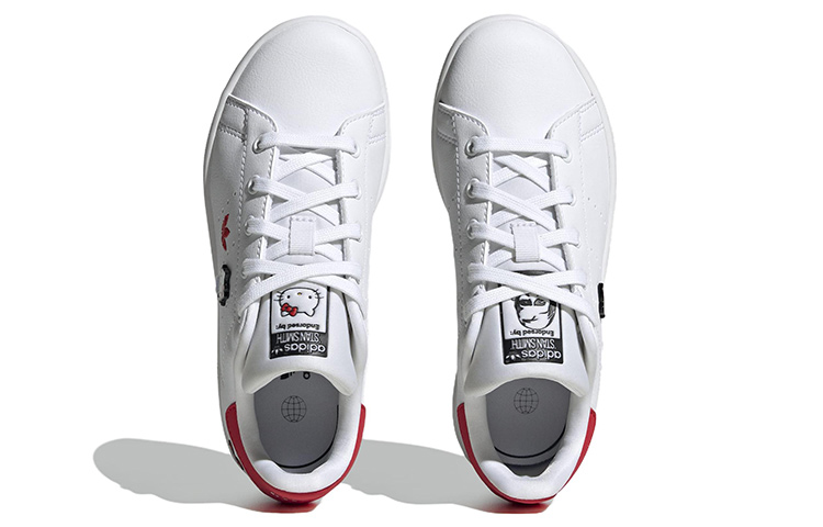Shop (學前班) Hello Kitty x adidas Stan Smith '永遠的朋友' HQ1900