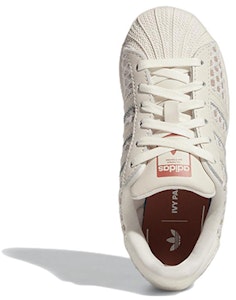 (PS) Ivy Park x adidas Superstar 'Ivytopia' Sneakers HP9537 Shop (PS) Ivy Park x adidas Superstar 'Ivytopia' Sneakers HP9537