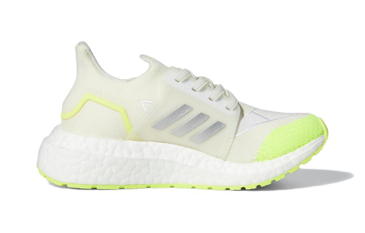 Order (PS) Ivy Park x adidas UltraBoost 22 Sneakers HR0183