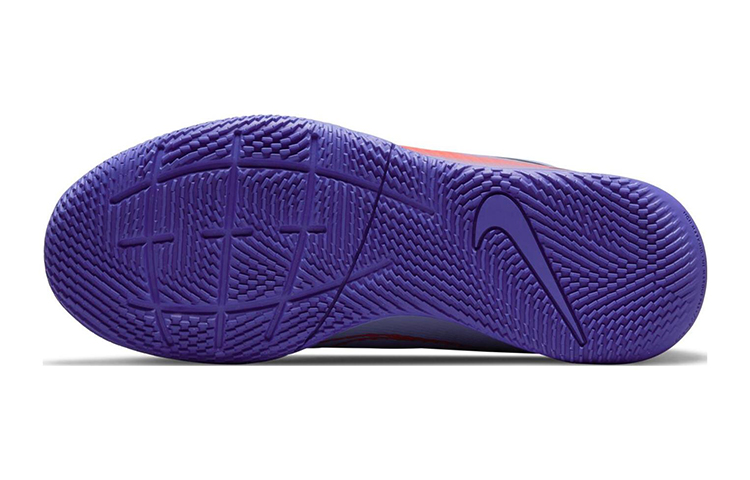 Details for (PS) Kylian Mbappé x Nike Mercurial Superfly 8 Club IC 'Llamas'. DB0932-506