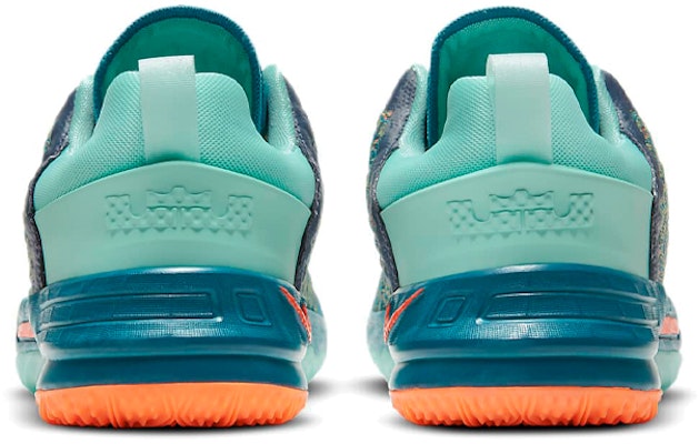 (Preschool) LeBron James Family Foundation x Nike LeBron 18 'We Are Family' CT4710-300 Purchase (Preschool) LeBron James Family Foundation x Nike LeBron 18 'We Are Family' CT4710-300