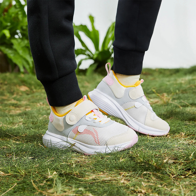 Details for (Preschool) Li-Ning 'Zhi Rou 2.0 Eggshell Grey' YKNR092-2