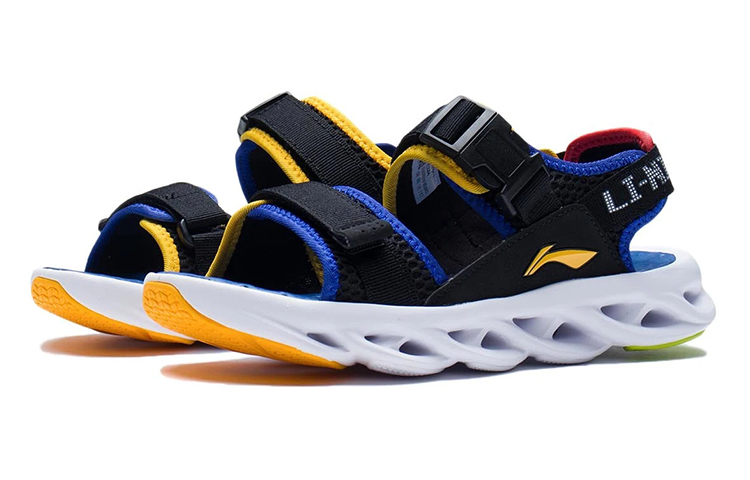 Lookbook (PS) Li-Ning ARC 1.0 'Hitam' YKUS004-1