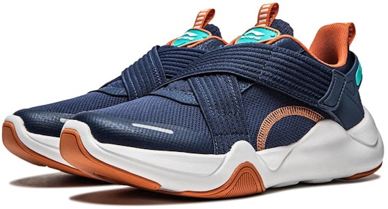 大童 李寧兒童 舒適 減震耐磨 兒童休閒鞋 藍橙 Lookbook 大童 李寧兒童 舒適 減震耐磨 兒童休閒鞋 藍橙