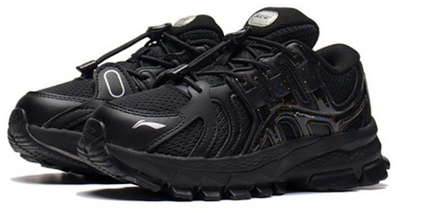 幼童 LiNing李寧 烈駿 低幫運動休閒鞋 黑色 Lookbook 幼童 LiNing李寧 烈駿 低幫運動休閒鞋 黑色