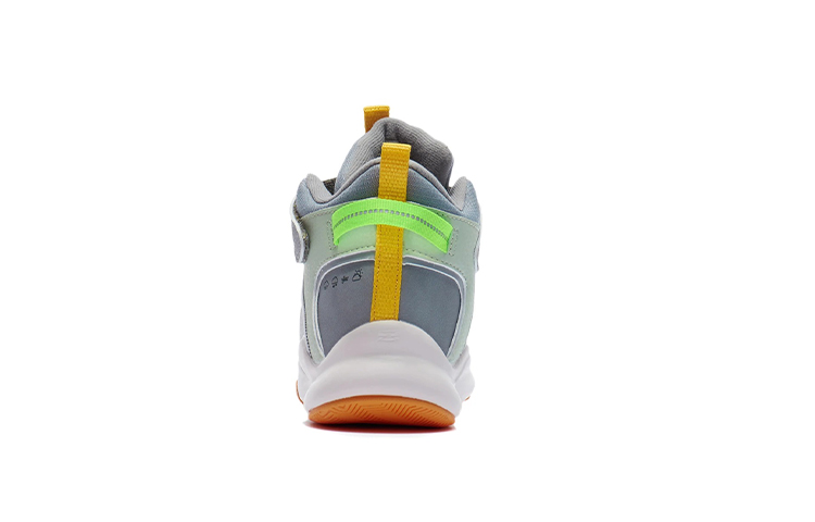 Shop (Preschool) Li-Ning Junior 'Grey Rock' YKNR122-11
