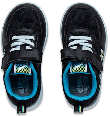 (PS) Li-Ning Gaya Hidup Rendah 'Huruf Hitam' YKNT104-3 Lookbook (PS) Li-Ning Gaya Hidup Rendah 'Huruf Hitam' YKNT104-3