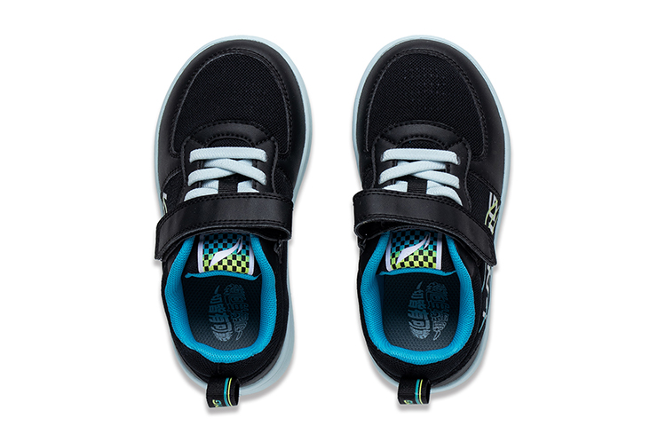 Lookbook (Preschool) Li-Ning Lifestyle Series Low 'Black Letter' YKNT104-3
