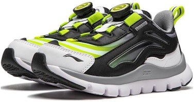 (PS) 리닝 러닝화 검/흰/녹 (Li-Ning Running Shoes Black/White/Green - shortened) YKNU090-3 Sizing (PS) 리닝 러닝화 검/흰/녹 (Li-Ning Running Shoes Black/White/Green - shortened) YKNU090-3