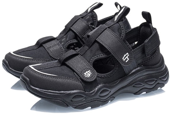 (PS) Sandal Li-Ning 'Standard Hitam' YKCR084-3 Lookbook (PS) Sandal Li-Ning 'Standard Hitam' YKCR084-3