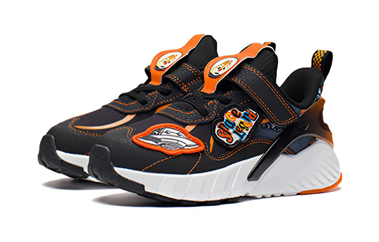 Lookbook (PS) Li-Ning Shadow Running Low ''Zwart Oranje'' YKNS060-1