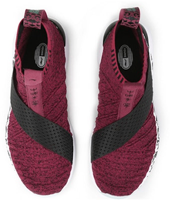 (Preschool) Li-Ning Slip-On 'Black Red' YKCP026-3 Shop (Preschool) Li-Ning Slip-On 'Black Red' YKCP026-3