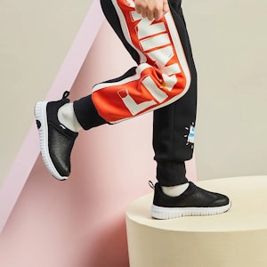 (PS) Li-Ning Slip-On 'Kasut Lari Hitam Selesa dan Bernafas' YKNR108-1 Shop (PS) Li-Ning Slip-On 'Kasut Lari Hitam Selesa dan Bernafas' YKNR108-1