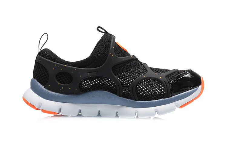 Order (PS) Sneakers Li-Ning 'Hitam Dengan Bounce Penyerap Guncangan' YKAP158-7