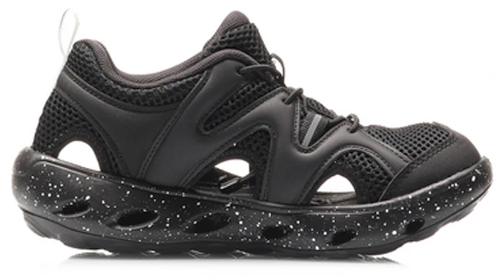(PS) Li-Ning Sport Life Sandalen ''Zwart'' ''Vrolijke Kindertijd'' YKUQ008-1 Order (PS) Li-Ning Sport Life Sandalen ''Zwart'' ''Vrolijke Kindertijd'' YKUQ008-1