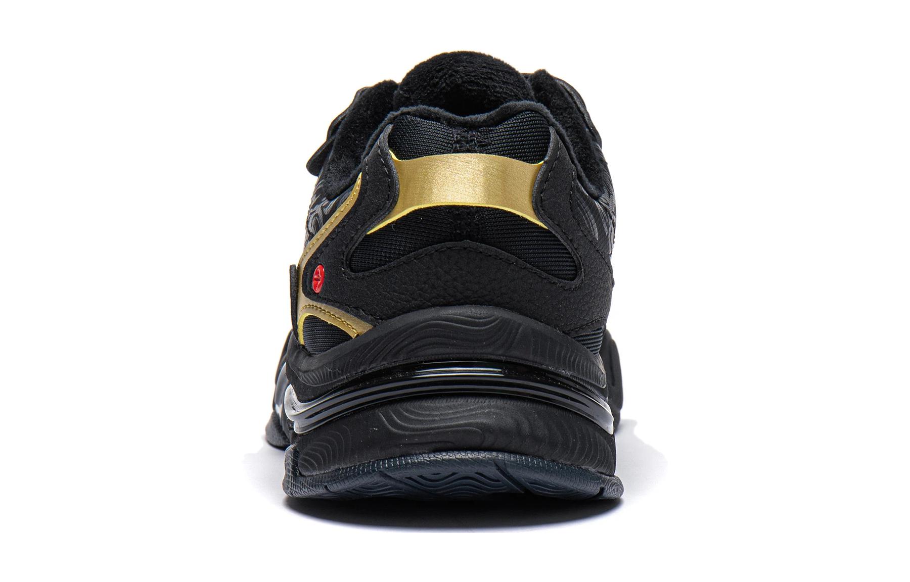 Details for (PS) Li-Ning Yun Chuan V2 'Hitam Berbulu Fleece' YKCT144-25