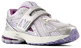 (PS) ニューバランス1906ワイド "シルバーパープル" PV1906EK Lookbook (PS) ニューバランス1906ワイド "シルバーパープル" PV1906EK