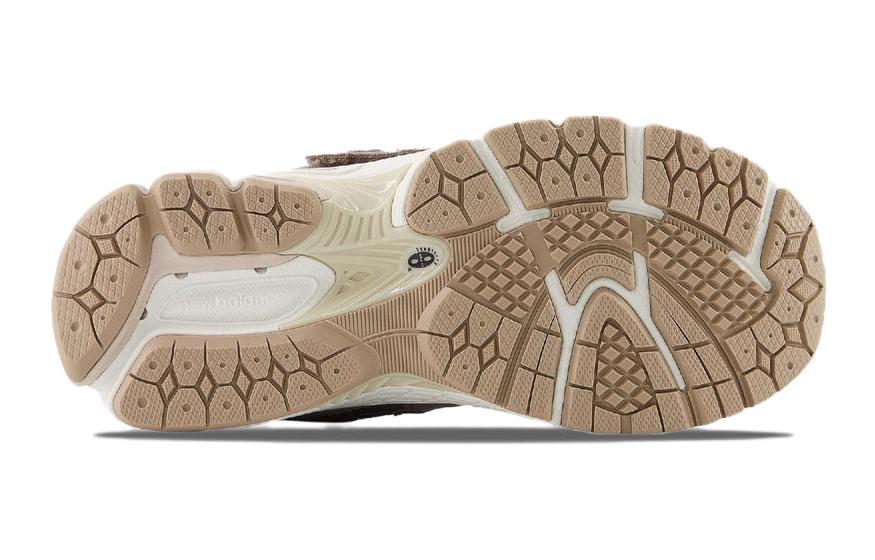 Purchase 兒童 New Balance NB 2002R 減震透氣耐磨 低筒 兒童跑步鞋 卡其色