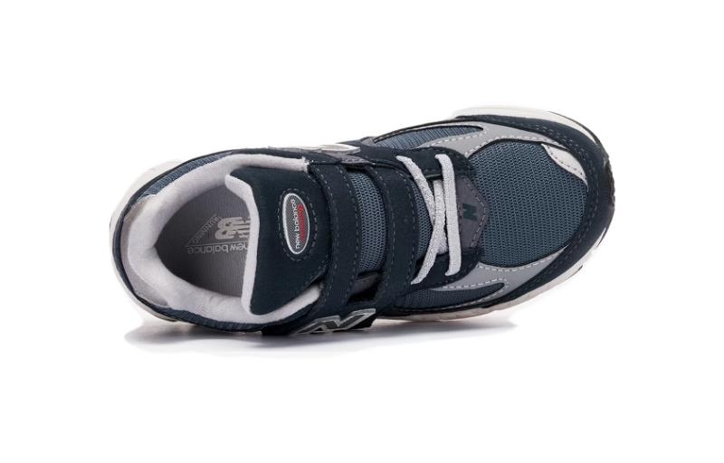 Lookbook (PS) New Balance 2002R Hook & Loop 'Navy Grey' Lelaki Kasut Navy Kelabu PV2002SF