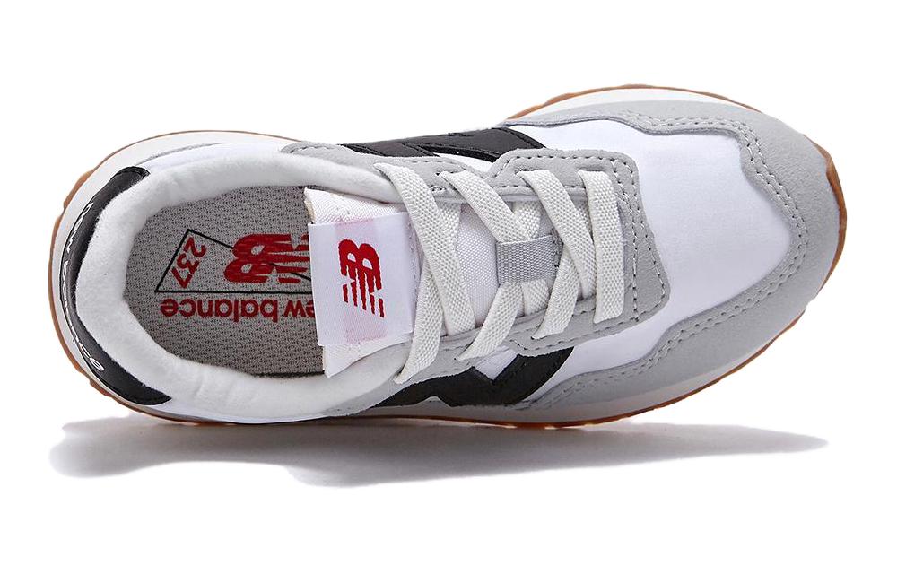 Shop 兒童 New Balance NB 237 舒適百搭 減震耐磨 低幫 兒童跑步鞋 灰白