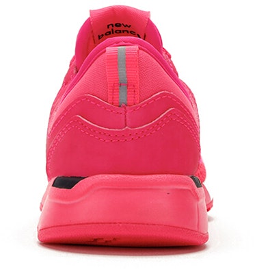 中童 New Balance 247系列 玫瑰紅色 Lookbook 中童 New Balance 247系列 玫瑰紅色