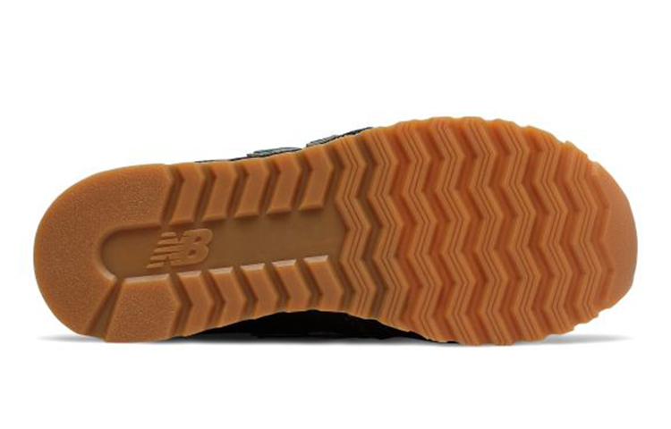 Shop 兒童 New Balance 520系列 黑綠色