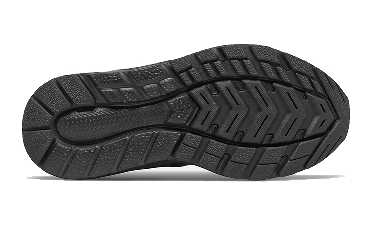 Shop 兒童 New Balance 570系列 純黑色