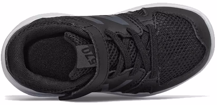(PS) New Balance 570 'Hitam Putih' IT570BW Lookbook (PS) New Balance 570 'Hitam Putih' IT570BW