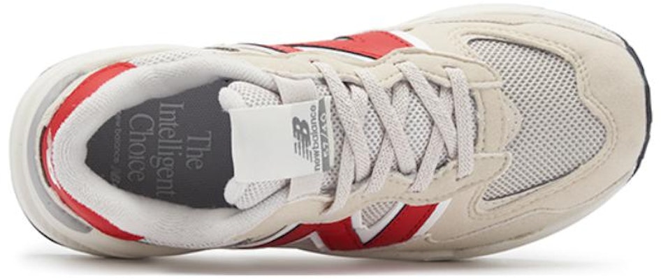 (PS) ニューバランス 5740 ベージュ PV5740ES Lookbook (PS) ニューバランス 5740 ベージュ PV5740ES