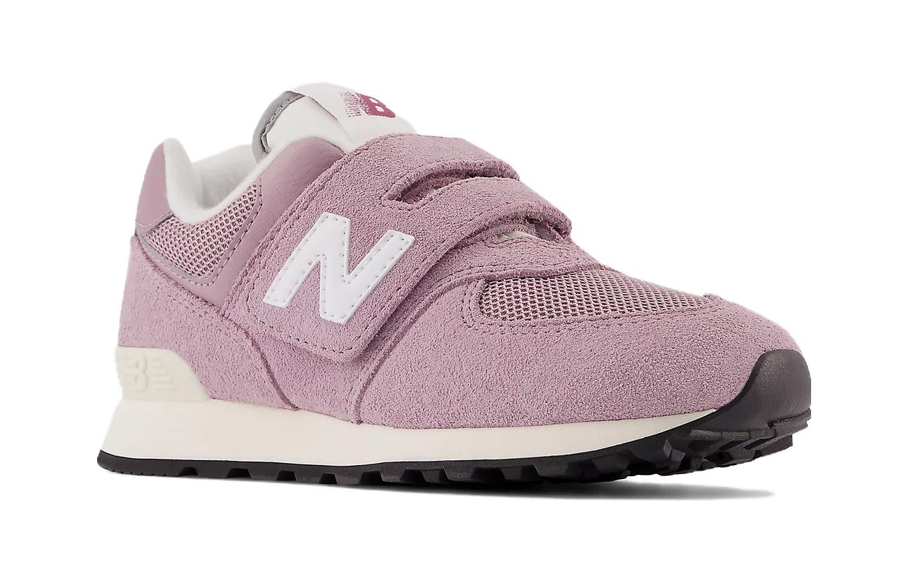 Lookbook (PS) (幼児用) ニューバランス 574 ホック & ループ シューズ『ピンクホワイト』PV574PV1 PV574PV1