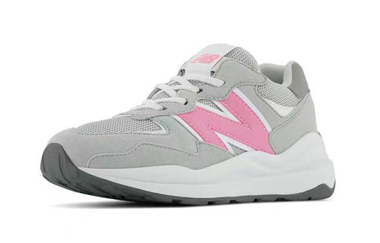 Lookbook 中童 New Balance 5740系列 低幫復古跑步鞋 灰粉色