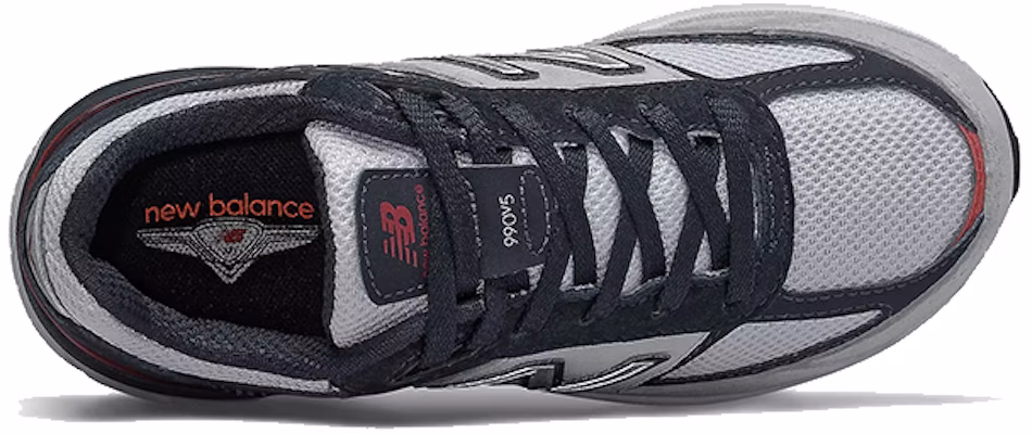 中童 New Balance 990系列 v5 灰黑色 Lookbook 中童 New Balance 990系列 v5 灰黑色